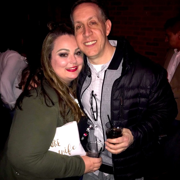 Meet your Posher, Janneyn - Picture 1 of 1